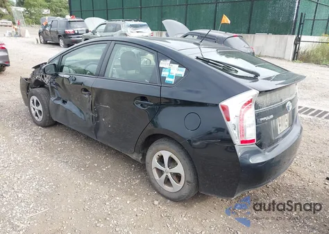 2015 Toyota Prius Four z USA, uszkodzony, nr VIN JTDKN3DU4F1867686